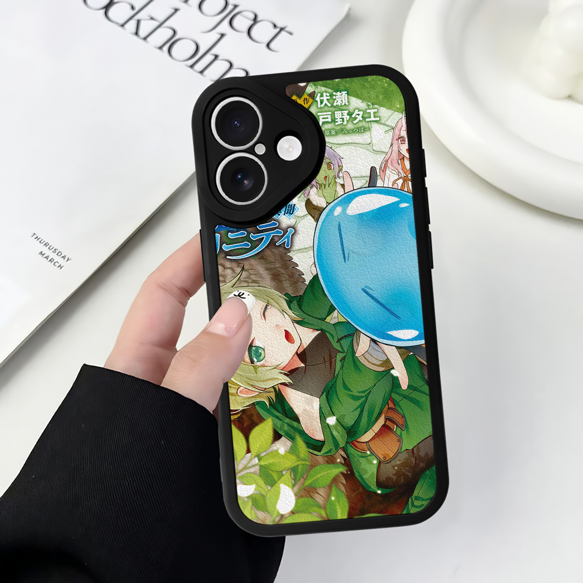（画像用） 転スラ Regarding Reincarnated to Slime 【iPhone 16シリーズ対応】シリコンスマホケース（レザー調） 材質：シリコン